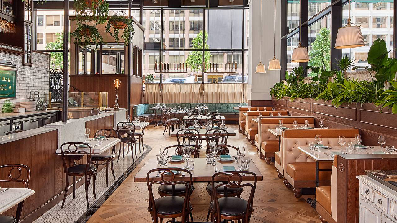 Restaurant dining area electrical installation